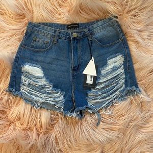 NEW PrettyLittleThing Jean Shorts